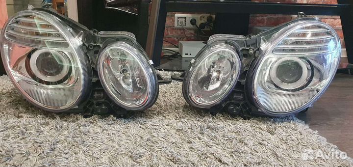 Передние фары Mercedes-Benz w211 E класс