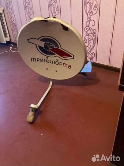 Спутниковая тарелка
