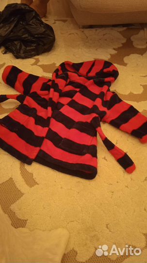 Халат красно чёрный