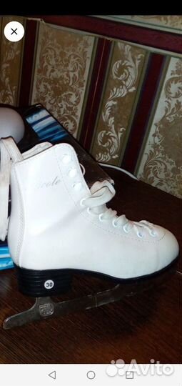 Коньки фигурные 30 размер