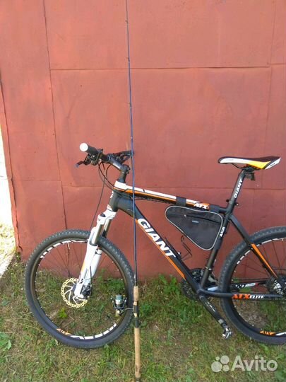 Спиннинг с катушкой