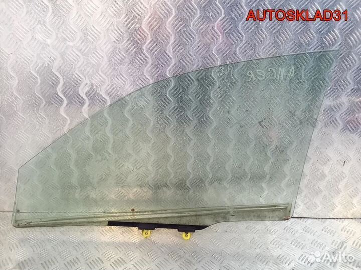 Стекло двери передней правой Mitsubishi Lancer 9