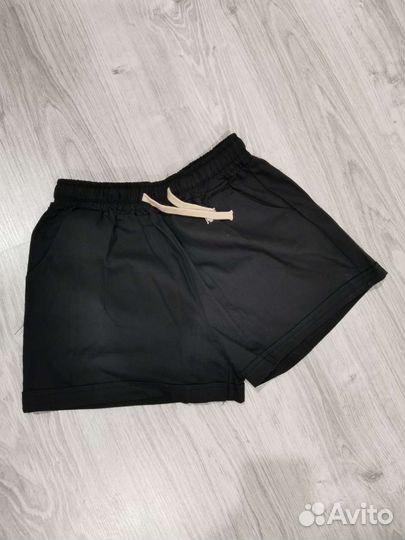 Шорты женские 42-44
