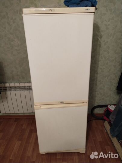 Холодильник Stinol на запчасти или ремонт