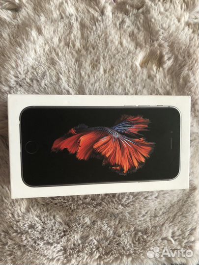 Коробки lPhone 6s, iPhone se