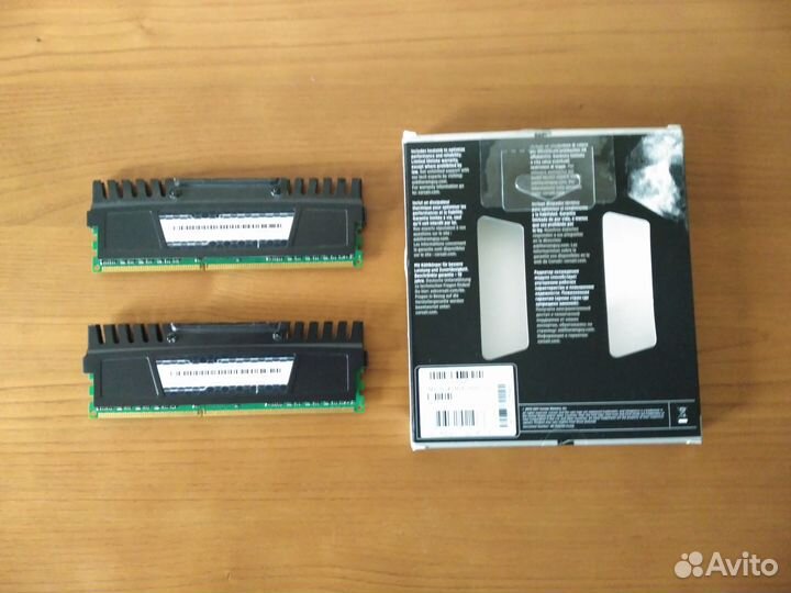 Память оперативная Corsair DDR 3 16GB
