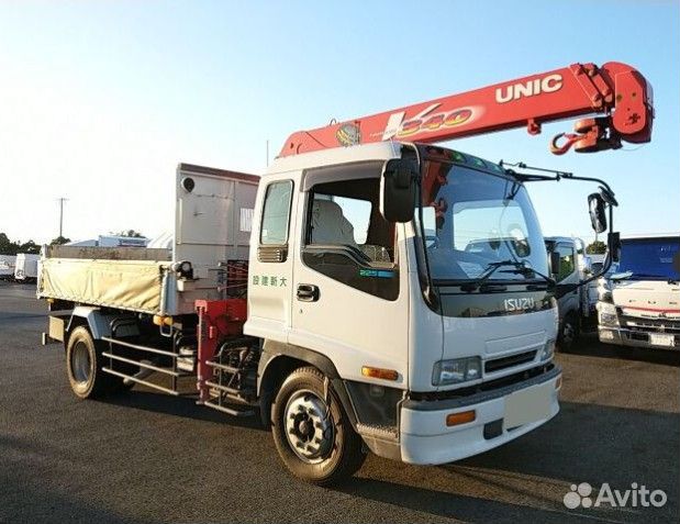 Самосвал 46м³ Isuzu Forward (F-Series) с КМУ UNIC, 2012