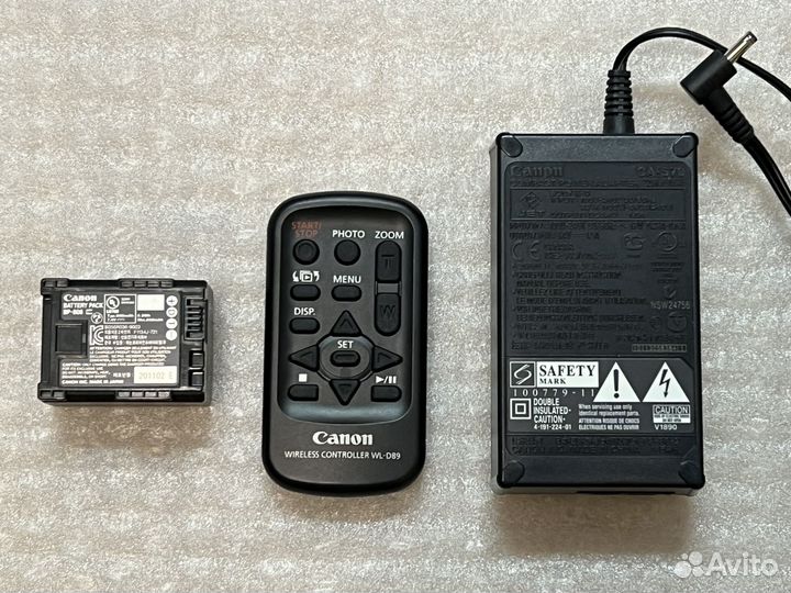 Видеокамера Canon Legria HF S200