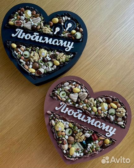 Подарочные коробки