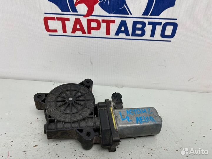 Моторчик стеклоподъемника передний левый Renault