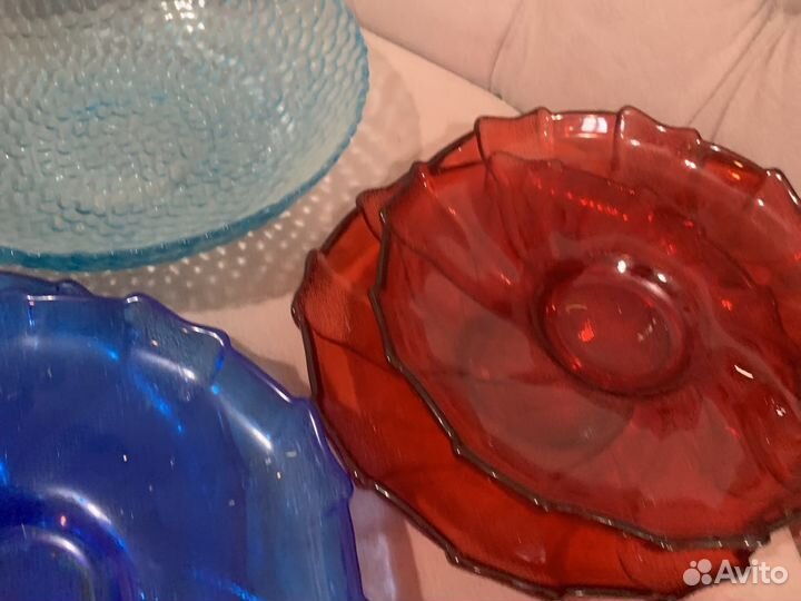 Тарелки стекло цветное
