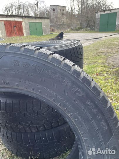 Nokian Tyres Hakkapeliitta 7 SUV 225/65 R17 106T