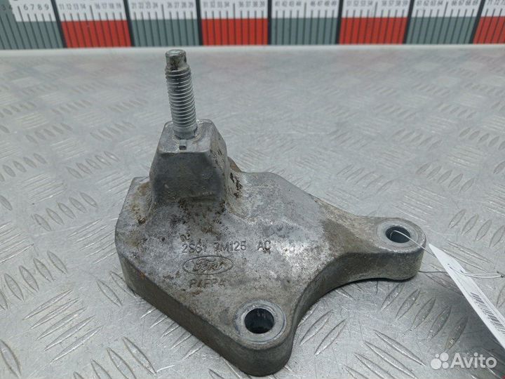 Кронштейн для Ford Fusion