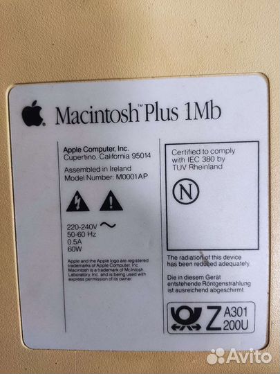 Apple Macintosh Plus 1Mb модель M0001