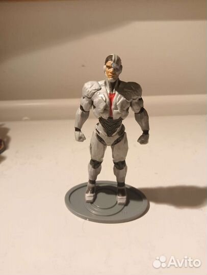 Настольная фигурка супер героя Марвел