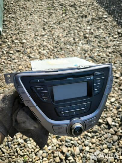 Hyundai Elantra MD 2012 магнитола штатная