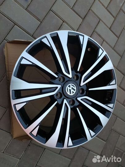 R18/5/120 VW T5, T6, Multivan VW Amarok