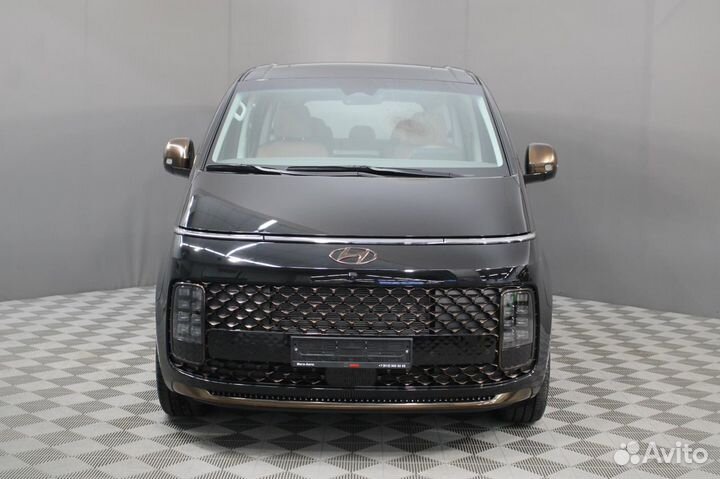 Hyundai Staria 3.5 AT, 2023