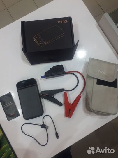 Пусковое устройство для автомобиля Xiaomi 70mai