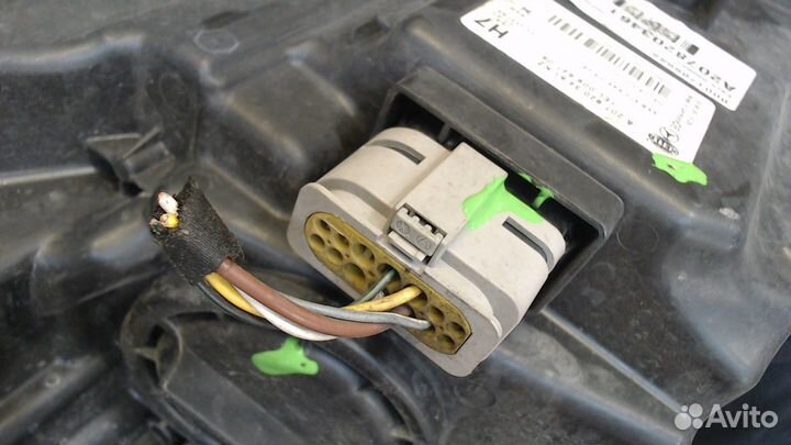 Фара (передняя) Mercedes E-Coupe C207 2009, 2010