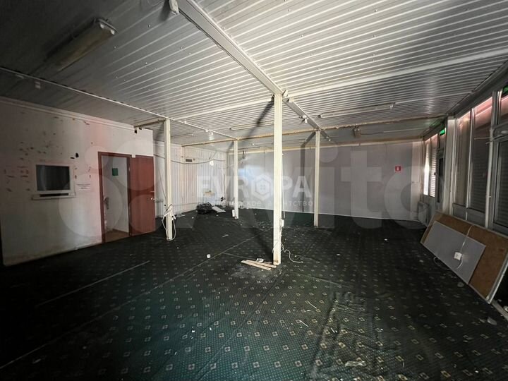 Торговая площадь 56 и 24 м²