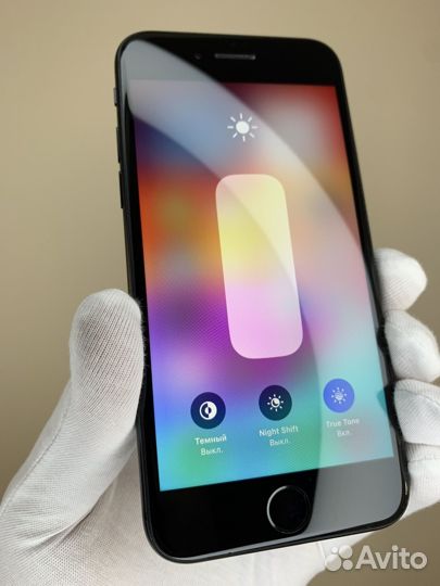 iPhone SE (2020), 64 ГБ