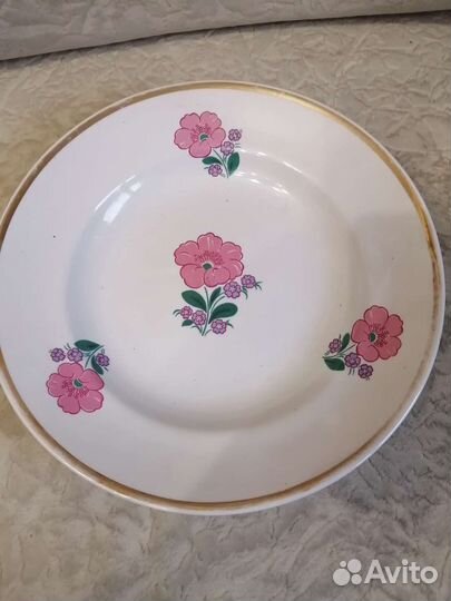 Фарфоровые большие блюда