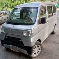 Daihatsu Hijet 0.7 AT, 2018, 130 000 км, с пробегом, цена 777 000 руб.