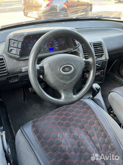 ВАЗ 2110 1.5 МТ, 2003, 258 000 км