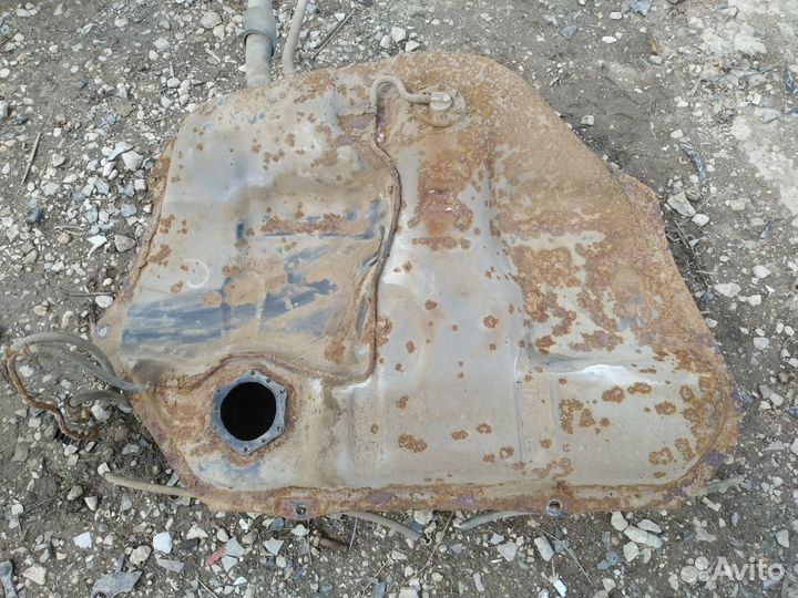 Топливный бак Mitsubishi Galant 7 хэтчбек 5дв. 2.0