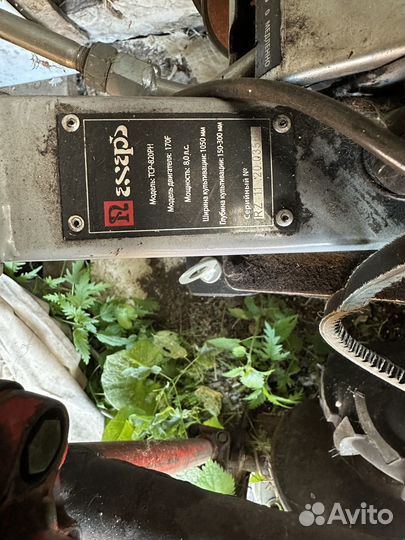 Мотоблок пахарь