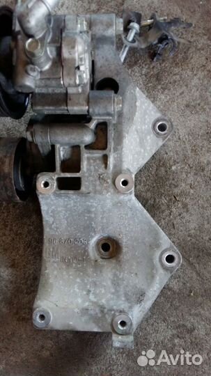 Шевроле Круз кронштейн генератора и кондиционера