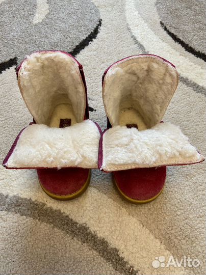 Сапожки для девочки