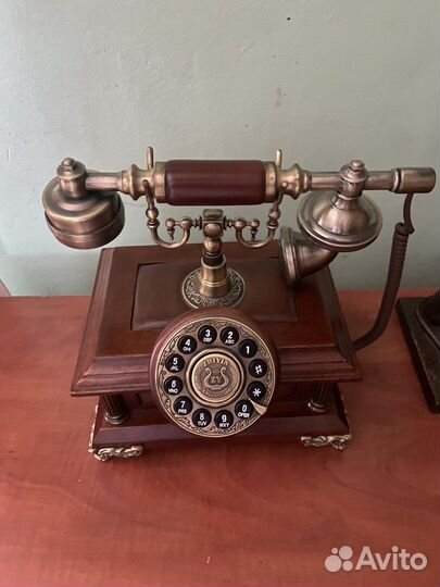 Раритетный телефон