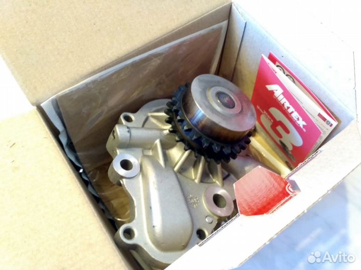 Водяная помпа Chrysler Dodge 2.7 1998-07