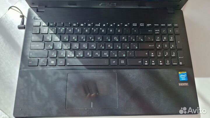 Ноутбук asus