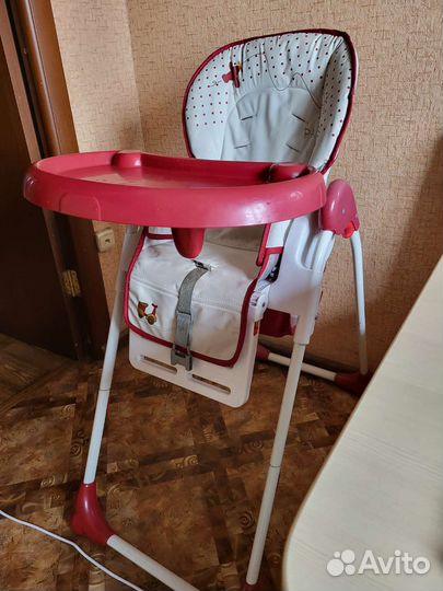Стульчик для кормления