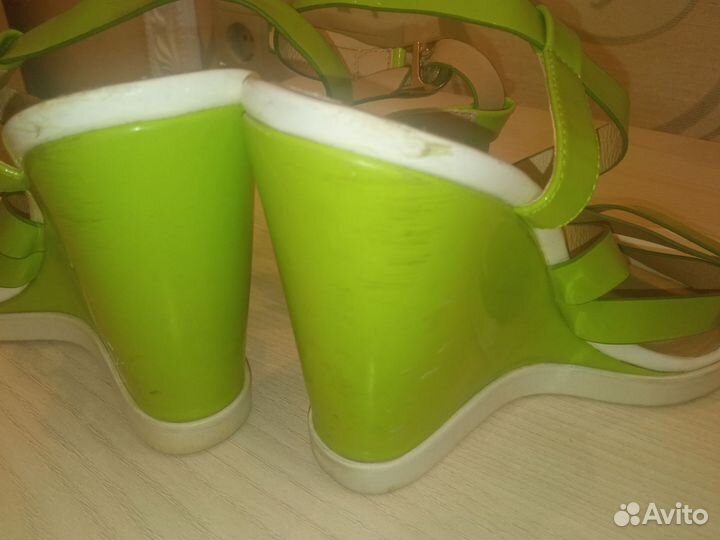 Босоножки женские 37 размер