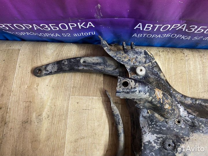 Подрамник передний Партнёр В9 Peugeot Partner