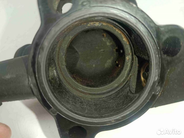 Корпус термостата Ford Galaxy 1203886 E5SB