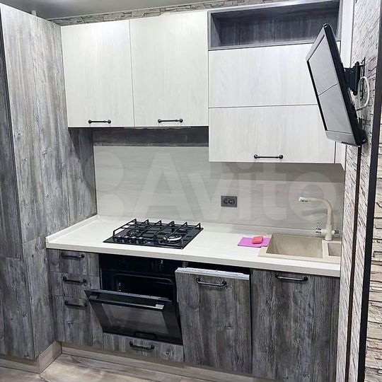 2-к. квартира, 60 м², 9/10 эт.