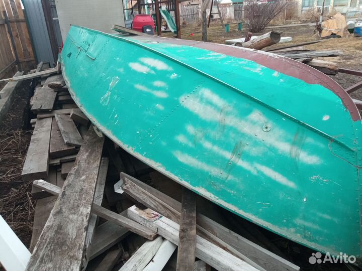 Продам лодку