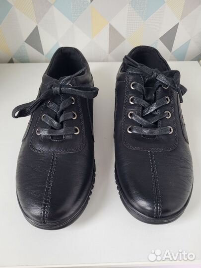 Новые полуботинки для мальчика 37 размер