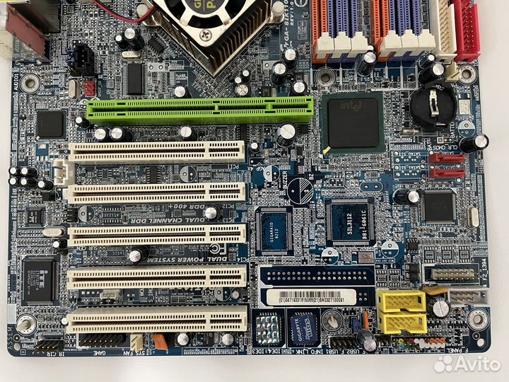 Материнская плата GA-8IK1100 (вздутые кондеи)