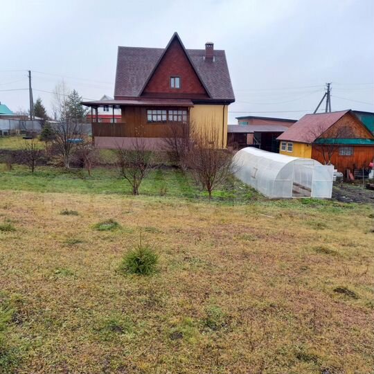 Дом 230 м² на участке 28 сот.