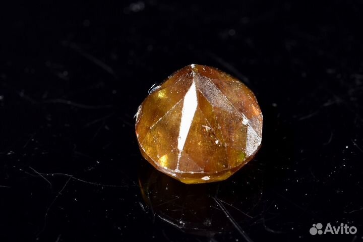 Огранка. Сфен (титанит). Лот №561