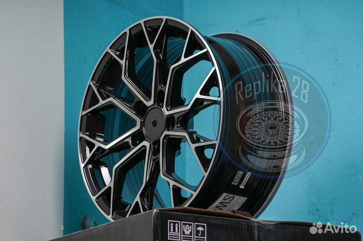 Литые диски Sakura YA5640 R17 5x114.3 *SW-909