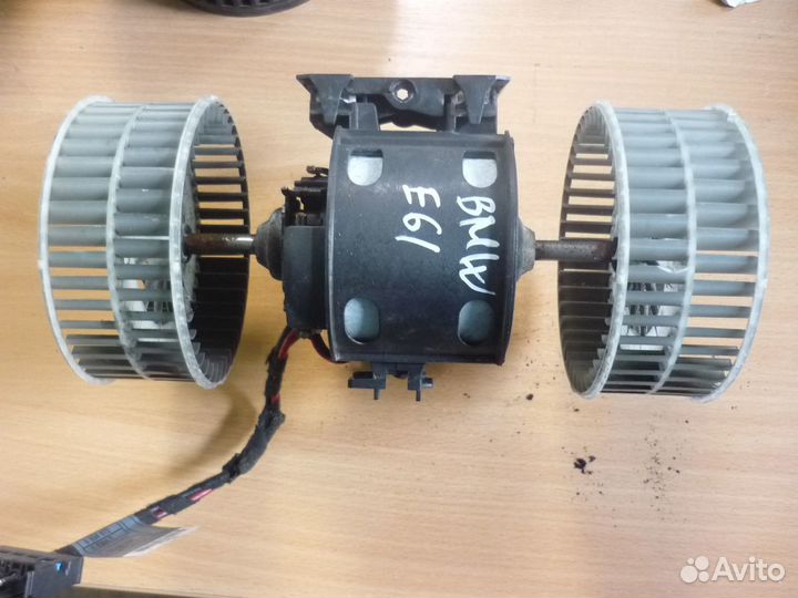 Вентилятор отопителя мотор печки BMW E60/E61 5-сер