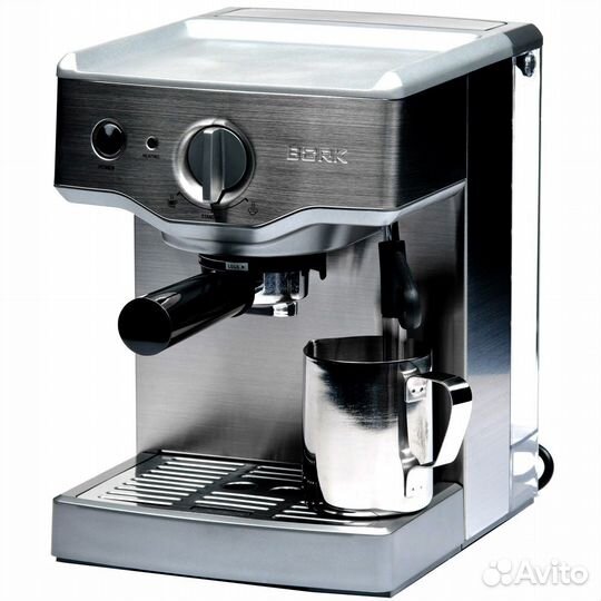 Кофемашина рожковая Bork С700