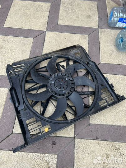 Вентилятор охлаждения радиатора BMW 5-Series